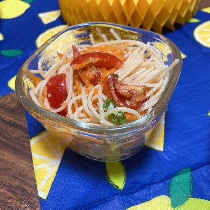 トマト缶がなかったのでふつうのトマトで作りました。美味しくできました。